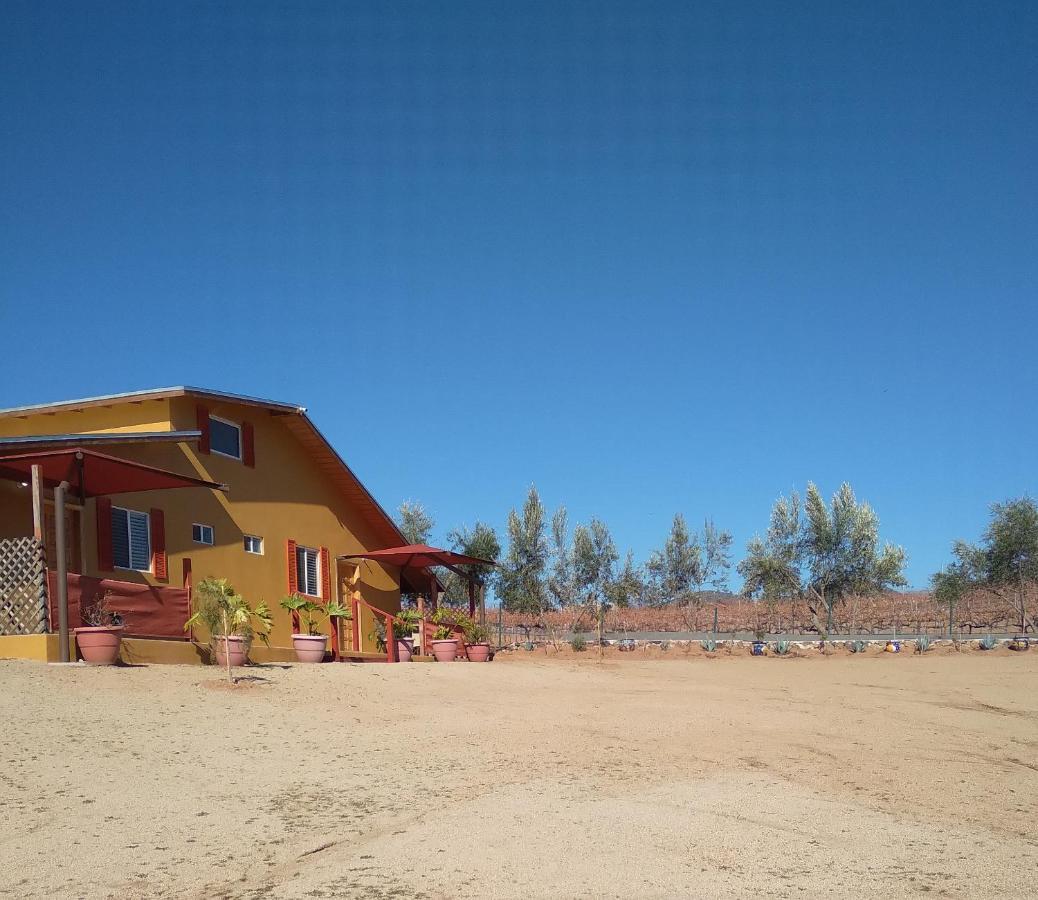 Posada Soleil Bed & Breakfast Valle de Guadalupe Exterior photo